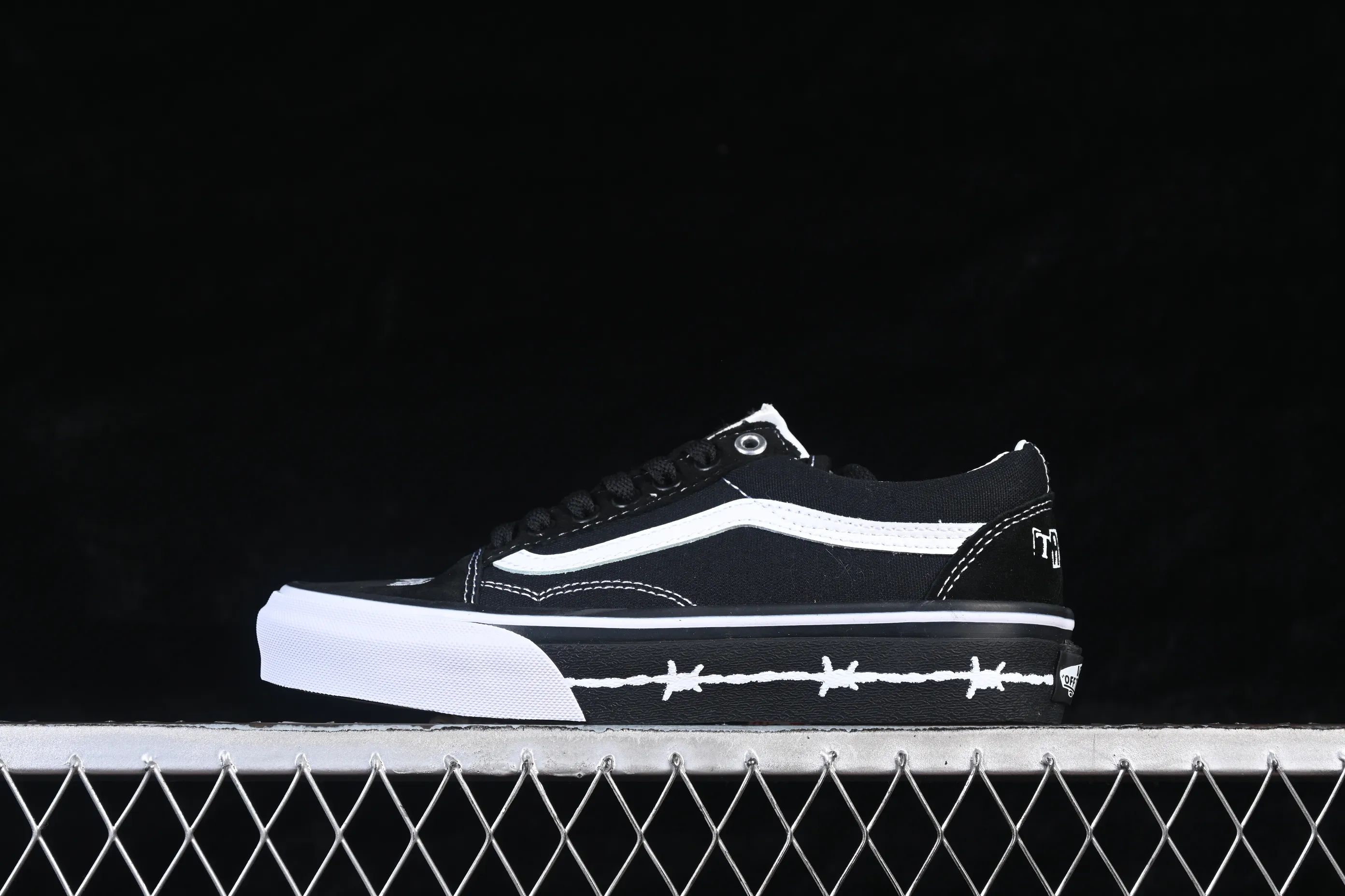 All categories Vans Vans series Vans Low Vans low-top Vans Old Skool high-end branch low-top casual sneakers VN0000E9TMCG